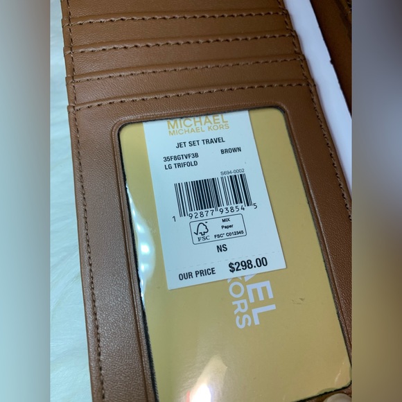 Michael Kors Medium Mirella with Wallet - Picture 11 of 11